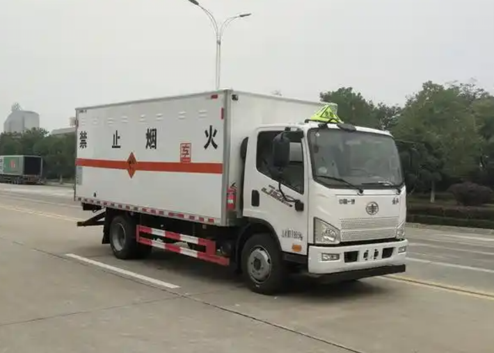 宁洱爆破器材运输车可以上高速吗？